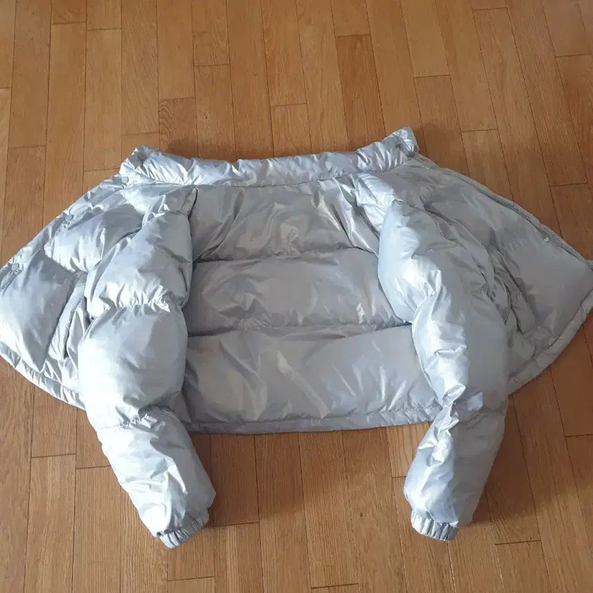 [BUNJANG] Code:graphy Silver Padded Jacket / Code:graphy 여성 은색 패딩 S(66)가능