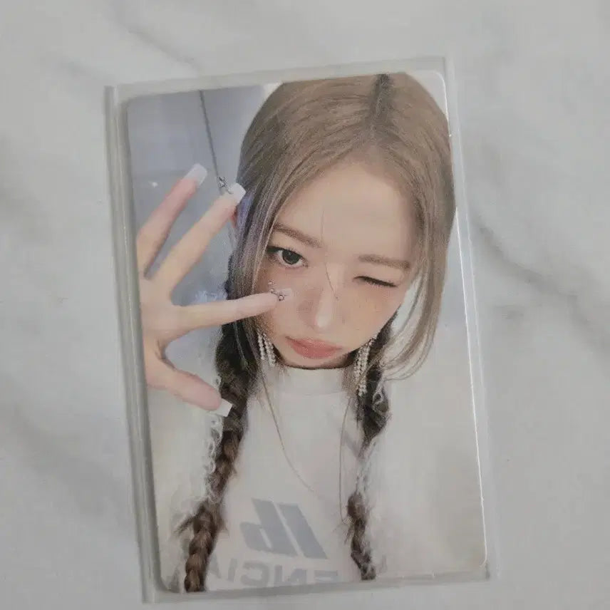 [BUNJANG] IVE Rei Re:IVE Withmu Lucky Draw Photocard / 아이브 레이 리바이브 위드뮤 럭키드로우 포토카드