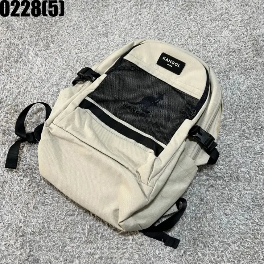 [BUNJANG] Kangol Beige Backpack Bag / 캉골 베이지 백팩 가방 0228