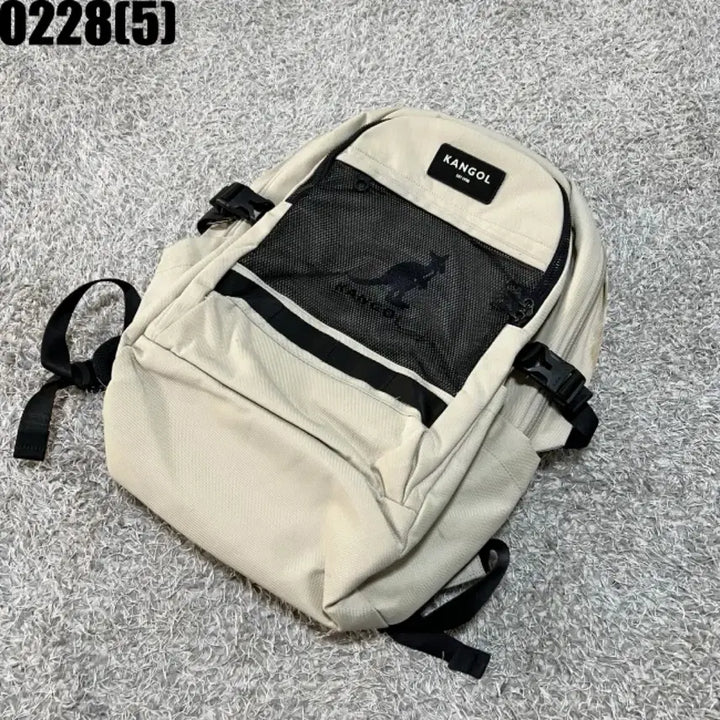 [BUNJANG] Kangol Beige Backpack Bag / 캉골 베이지 백팩 가방 0228