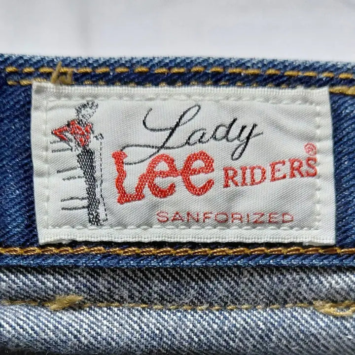 [BUNJANG] Lee Lady Lee Riders Denim Shorts / [S] Lee 레이디 라이더스 데님 숏팬츠 (Made in Japan)