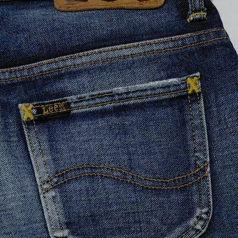 [BUNJANG] Lee Lady Lee Riders Denim Shorts / [S] Lee 레이디 라이더스 데님 숏팬츠 (Made in Japan)