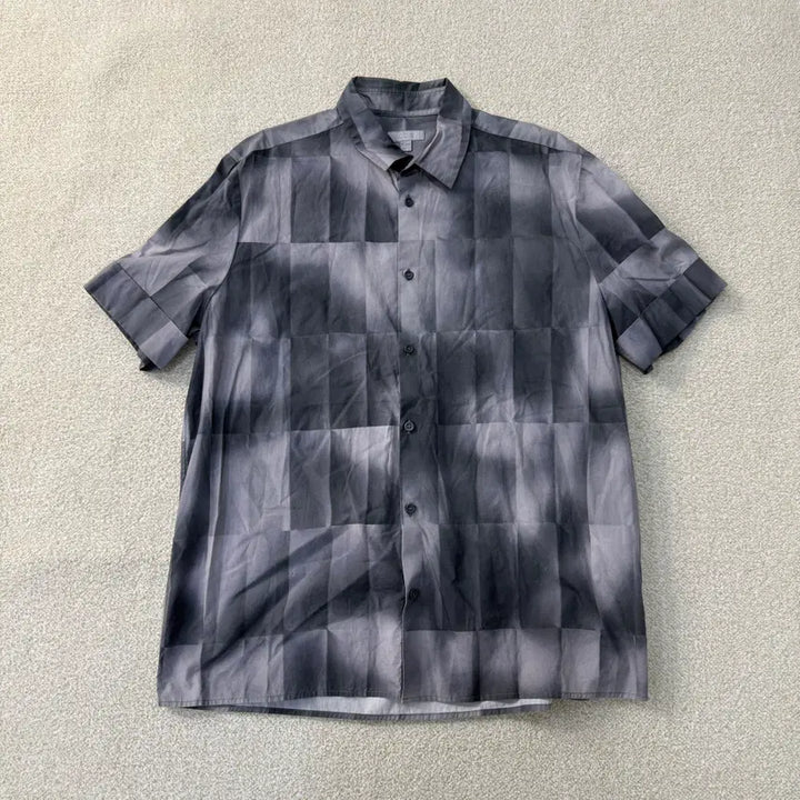 [BUNJANG] L Gradient Short Sleeve Shirt / L 코스 그라데이션 반팔 셔츠 0223T