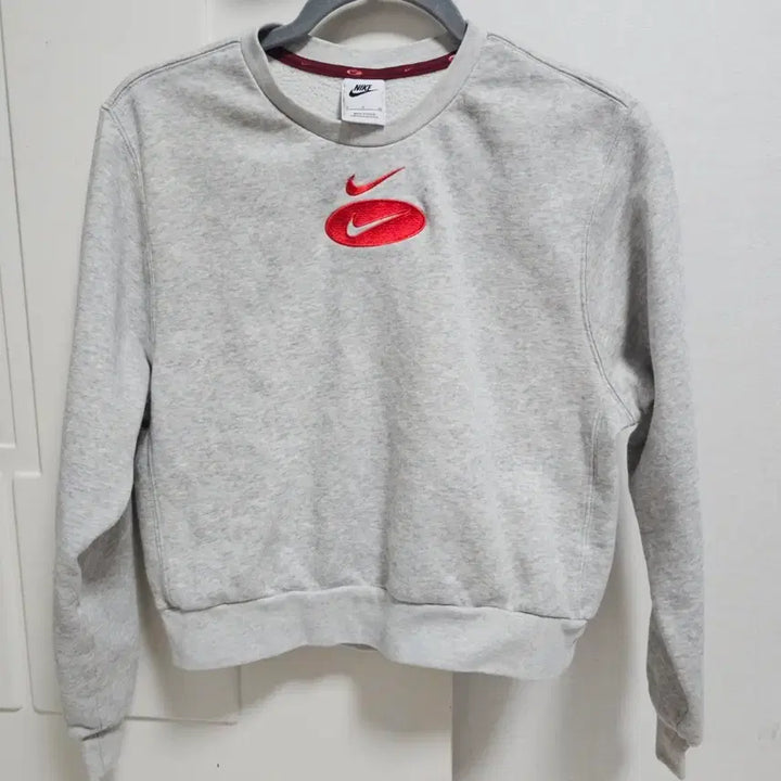 [BUNJANG] Nike Swoosh Gray Sweatshirt / 나이키 스우시 맨투맨 그레이