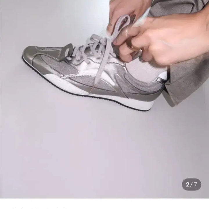 [BUNJANG] Metal Low Sneakers / 메탈 로우 스니커즈