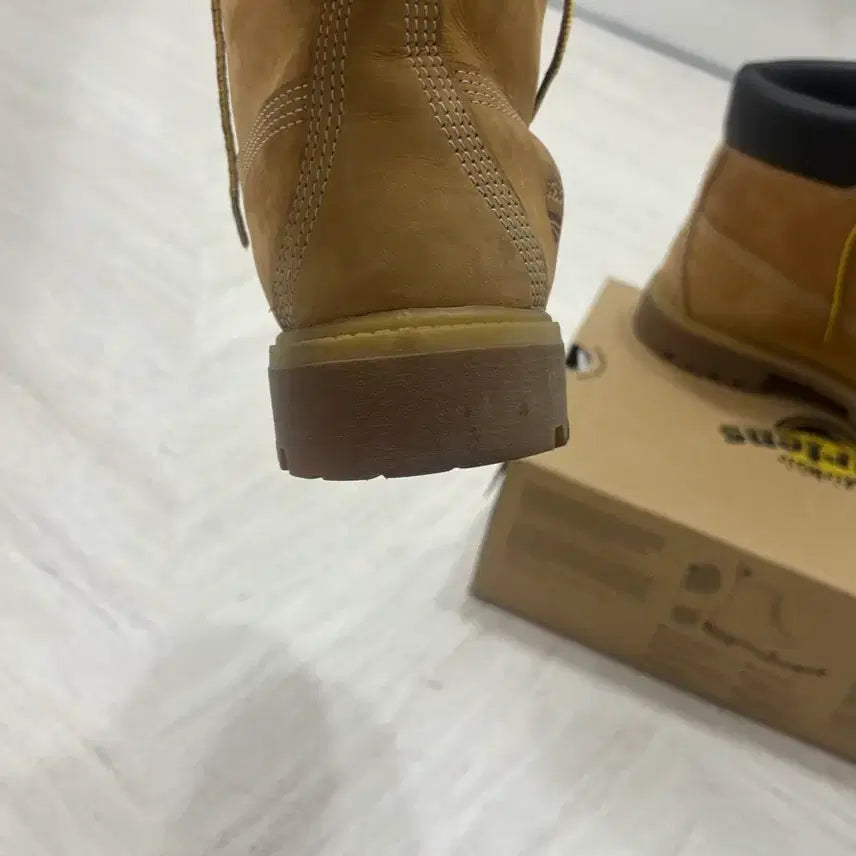 [BUNJANG] Timberland 6-inch Boots / 팀버랜드 6인치 260 실착1회