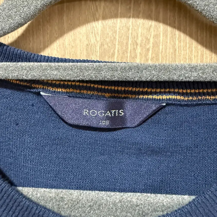[BUNJANG] Rogatis Stripe Knit 105 / 로가디스 스트라이프 니트 105