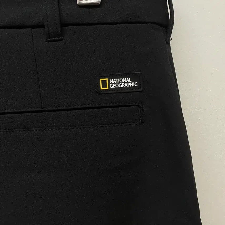 [BUNJANG] National Geographic Black Pants / 새상품 내셔널지오그래픽 블랙 팬츠 바지