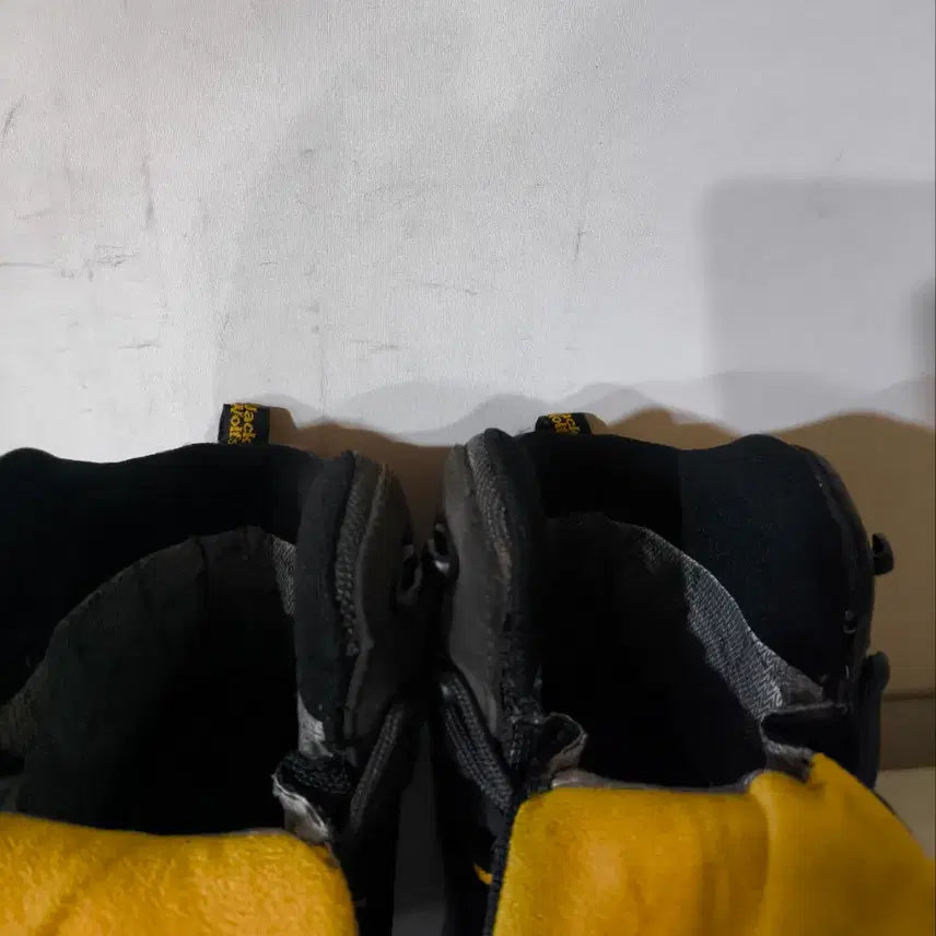 [SOLD OUT] 300mm 잭울프스킨 texaore 방수 중등산화