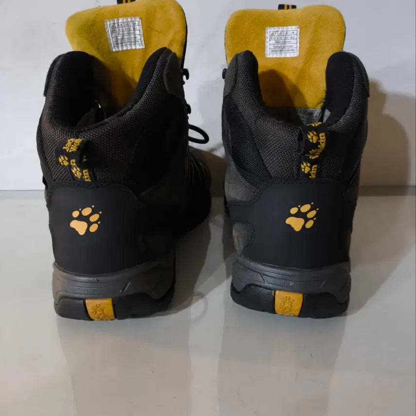 [SOLD OUT] 300mm 잭울프스킨 texaore 방수 중등산화