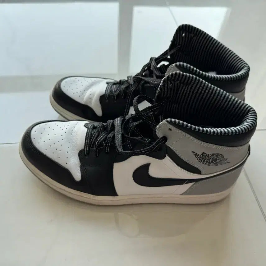 [BUNJANG] Jordan 1 Retro High Barons Sneakers / 조던 1 레트로 하이 바론스/300미리