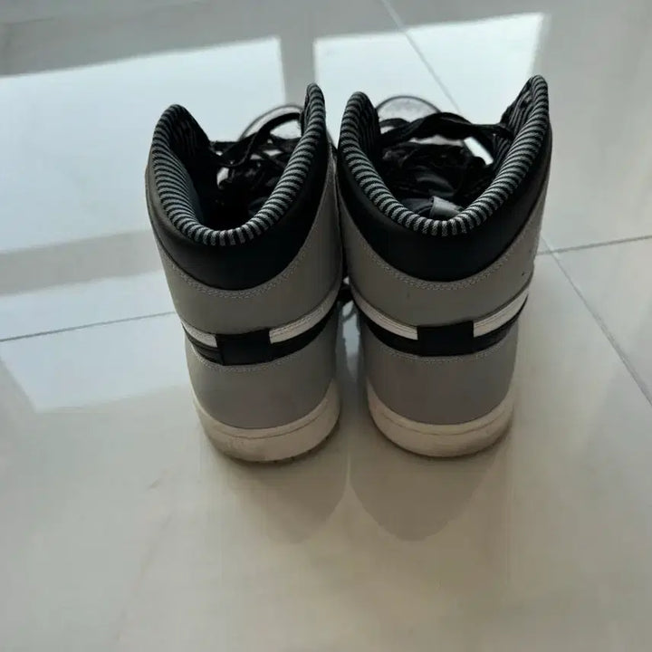 [BUNJANG] Jordan 1 Retro High Barons Sneakers / 조던 1 레트로 하이 바론스/300미리