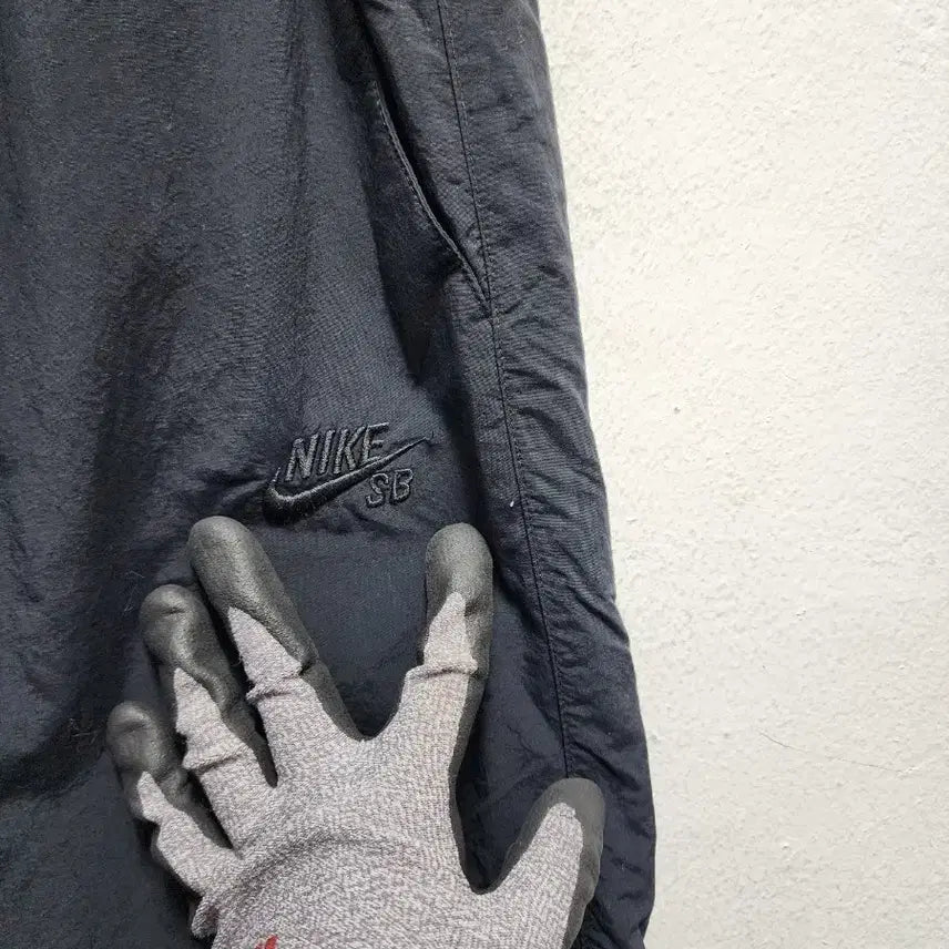 [BUNJANG] Nike SB Nylon Training Pants XL / 나이키SB 나일론 트레이닝 바지 XL
