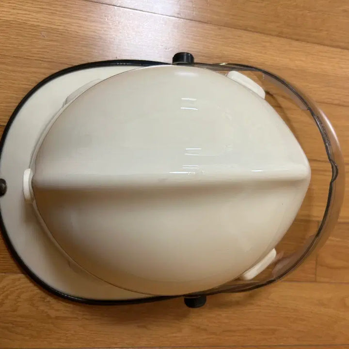 [BUNJANG] San Cheong Fire Commander Suppression Helmet (Small) / 소방 지휘관 진압헬멧(소형)