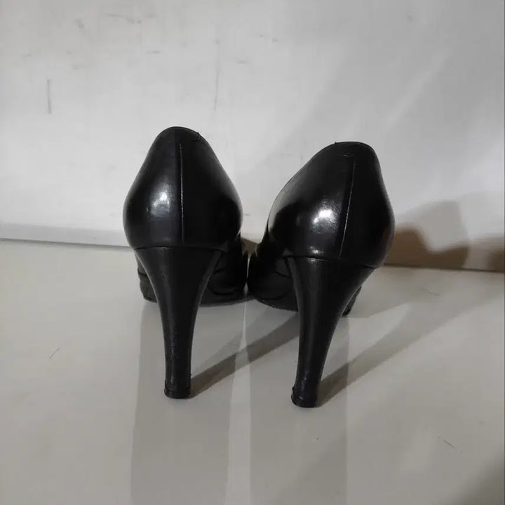 [BUNJANG] Bally Black Ribbon Heels / 235~240mm 발리 블랙리본 힐 구두
