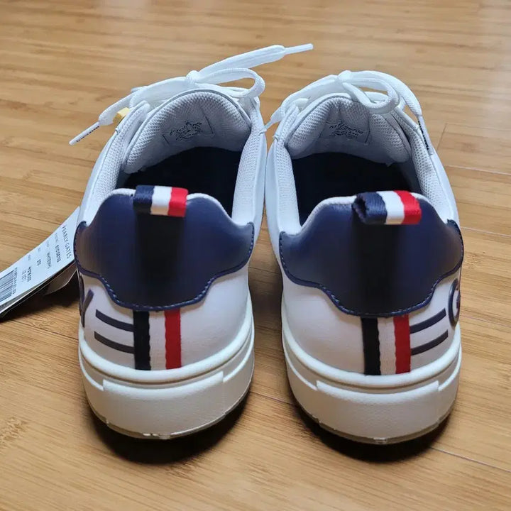 [SOLD OUT] 파리게이츠 남성 엠보 로고 라인 골프화 (새상품)