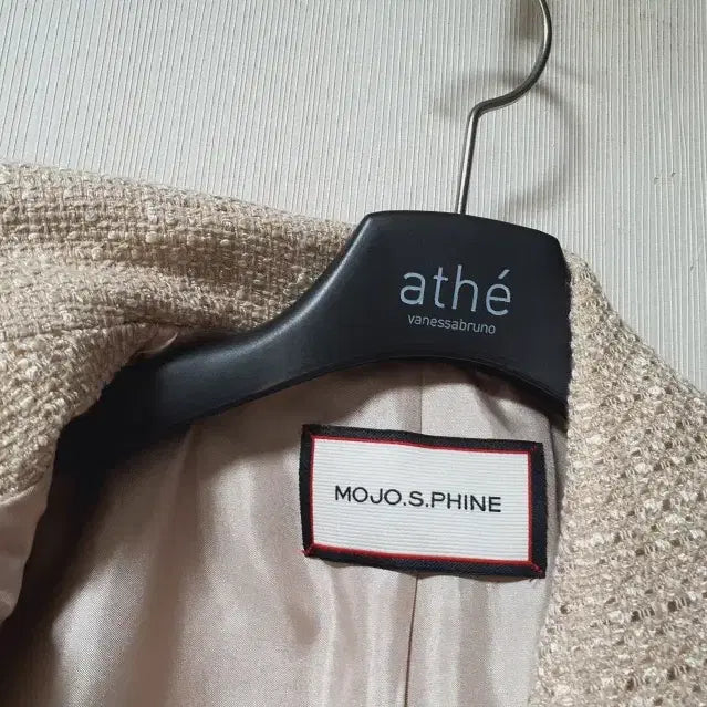 [BUNJANG] MojoSphin Tweed Jacket / 모조에스핀 비즈 버튼 트위드 자켓  55사이즈 정품