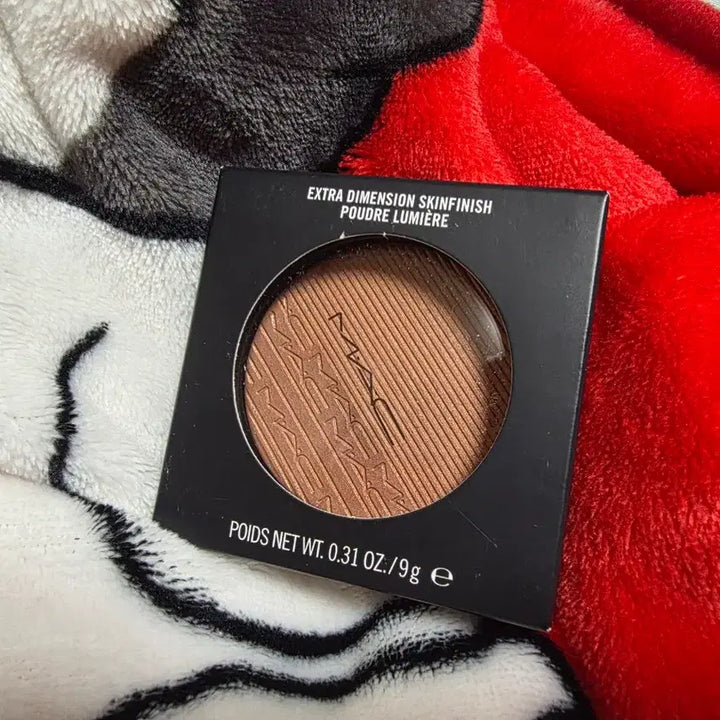 [BUNJANG] MAC Extra Dimension Skinfinish Glow With It - Sealed / 미개봉 화장품)맥 엑스트라 디멘션 스킨피니쉬 글로우 위드 잇