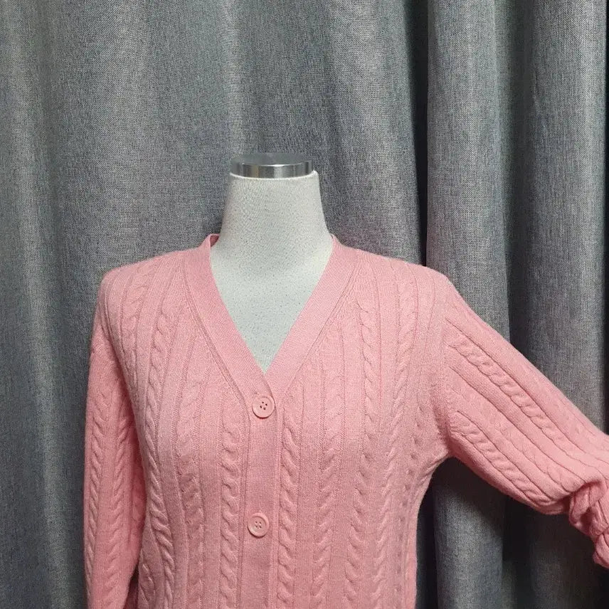 [BUNJANG] Pink Cable Knit Cardigan / 핑크 케이블 가디건