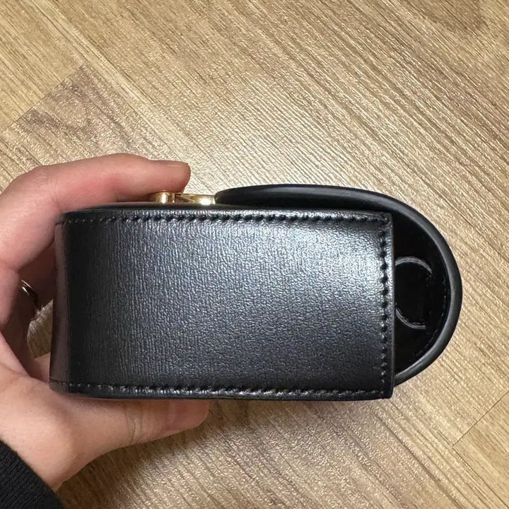 [BUNJANG] Celine Mini Claude Bag Black Triomphe / 셀린느 미니 클로드백 블랙 트리오페 팝니다.