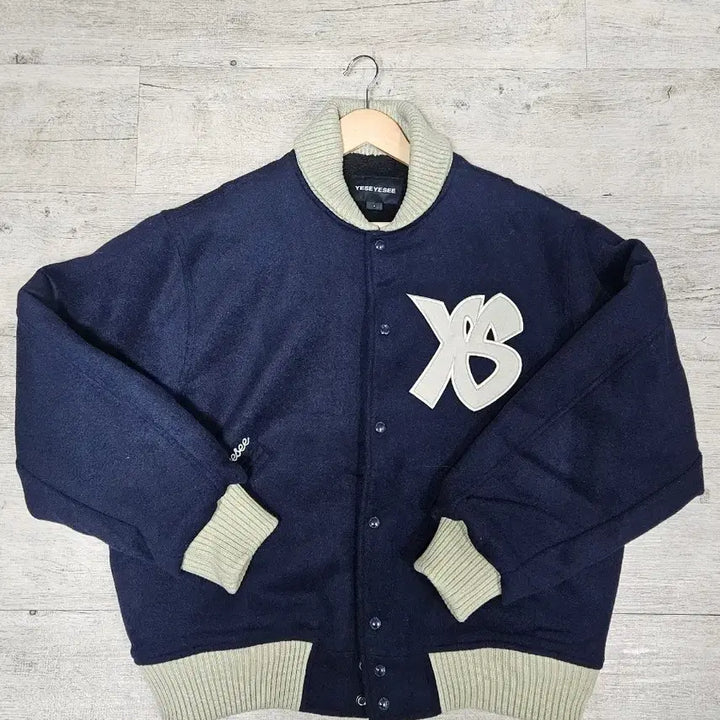 [BUNJANG] Yeseyesee Varsity Jacket Navy / 예스아이씨 바시티 자켓 L