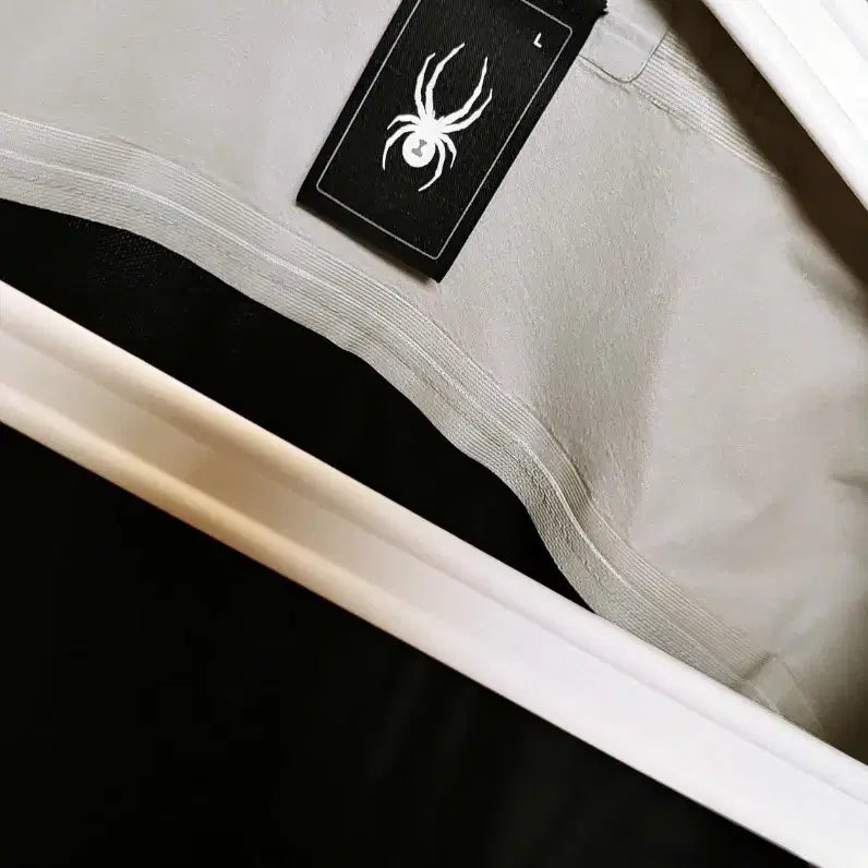 [BUNJANG] Spider Hooded Windbreaker Jacket Black / [XL] 스파이더  후드 바람막이점퍼 블랙233