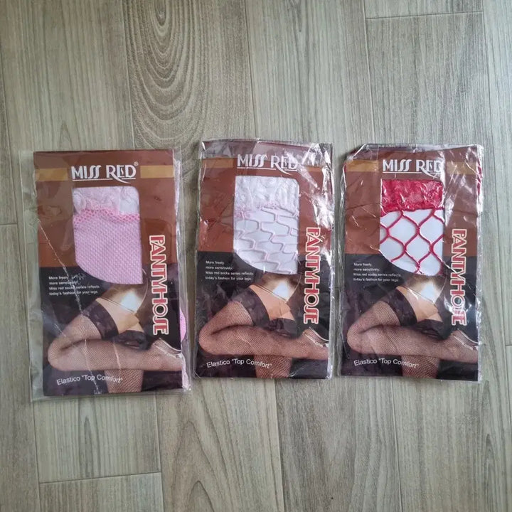 [BUNJANG] Miss Red Lace Garter Band Stockings Bundle Set / 수입 미스레드 칼라  망사 가터 밴드스타킹 3장 일괄