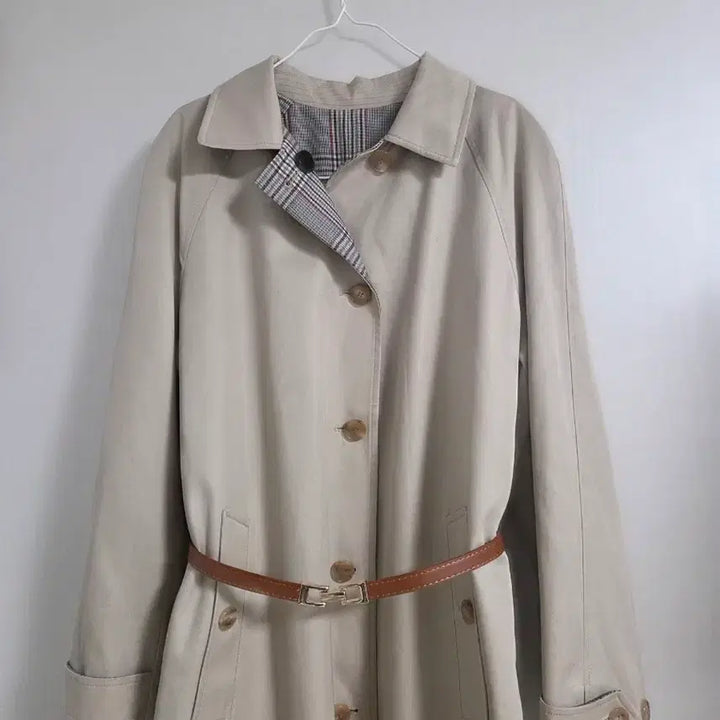 [BUNJANG] Beige Check Lined Long Trench Coat / 베이지색 체크 안감 롱 트렌치코트