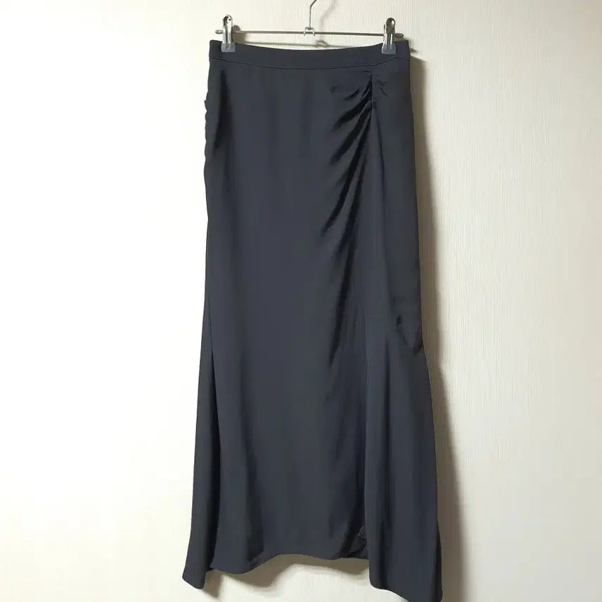[BUNJANG] Mine Shirring Asymmetrical Skirt / 마인 mine 셔링 언밸런스 스커트 44사이즈 정품