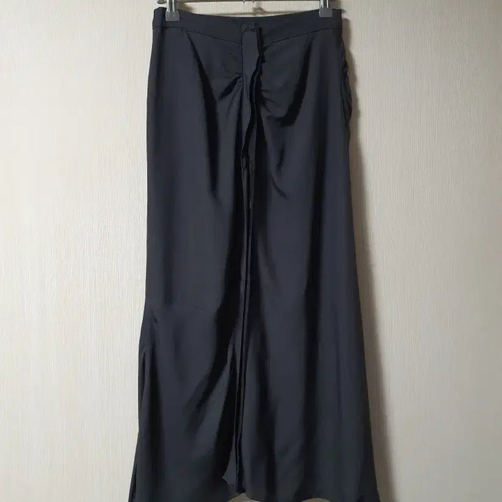 [BUNJANG] Mine Shirring Asymmetrical Skirt / 마인 mine 셔링 언밸런스 스커트 44사이즈 정품