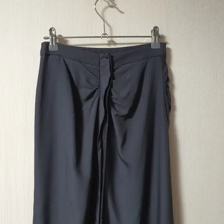 [BUNJANG] Mine Shirring Asymmetrical Skirt / 마인 mine 셔링 언밸런스 스커트 44사이즈 정품