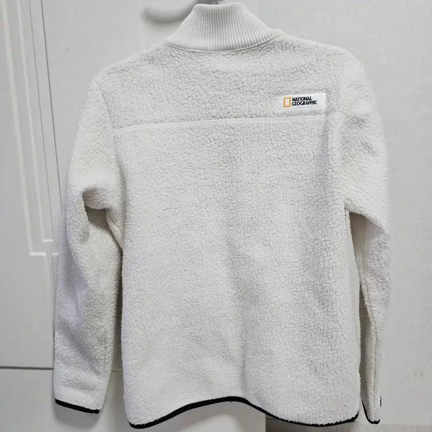 [BUNJANG] National Geographic Fleece Jacket Ivory / 내셔널지오그래픽 뽀글이 플리스 자켓 아이보리