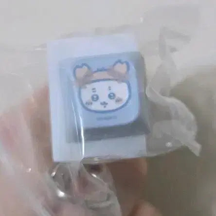 [BUNJANG] Chiikawa Kani Keycap Keyring / 치이카와 키캡 키링 카니 미개봉