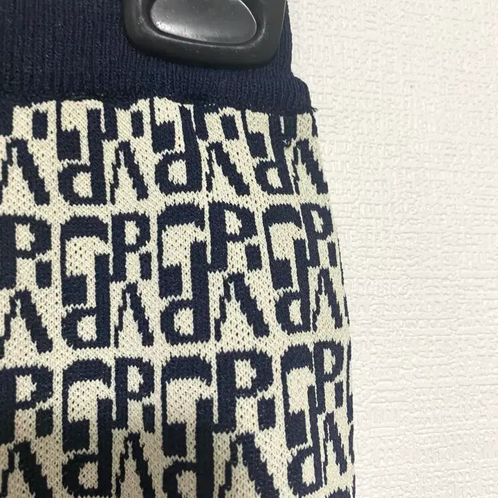 [BUNJANG] Grove Knit Mini Skirt / 그로브 니트 스커트