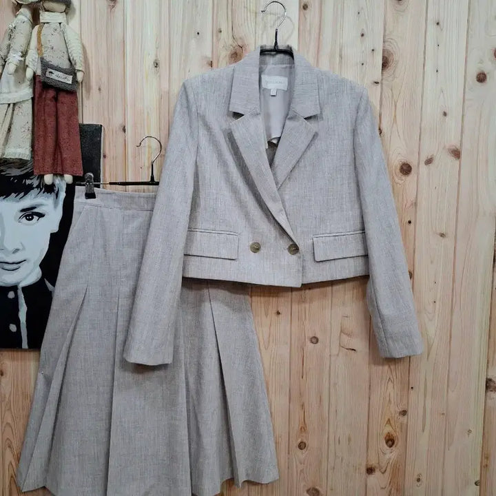 [BUNJANG] Plastic Island XS Two-Piece Set / 플라스틱 아일랜드  세트