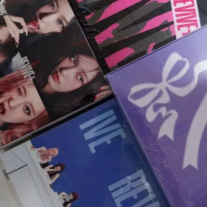 [BUNJANG] IVE REVIVE+ 4-Set Album Bundle / 아이브 리바이브 미개봉 앨범 4종 세트 REVIVE+