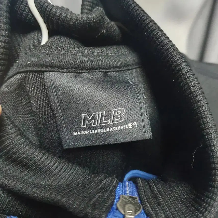[BUNJANG] MLB Black Jersey Zip-up / MLB 블랙 저지집업