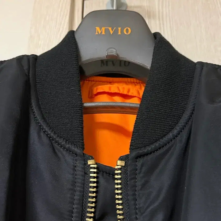 [BUNJANG] Alpha Industries MA-1 Black Regular Fit Bomber Jacket / M) 알파인더스트리 MA-1 블랙 레귤러핏