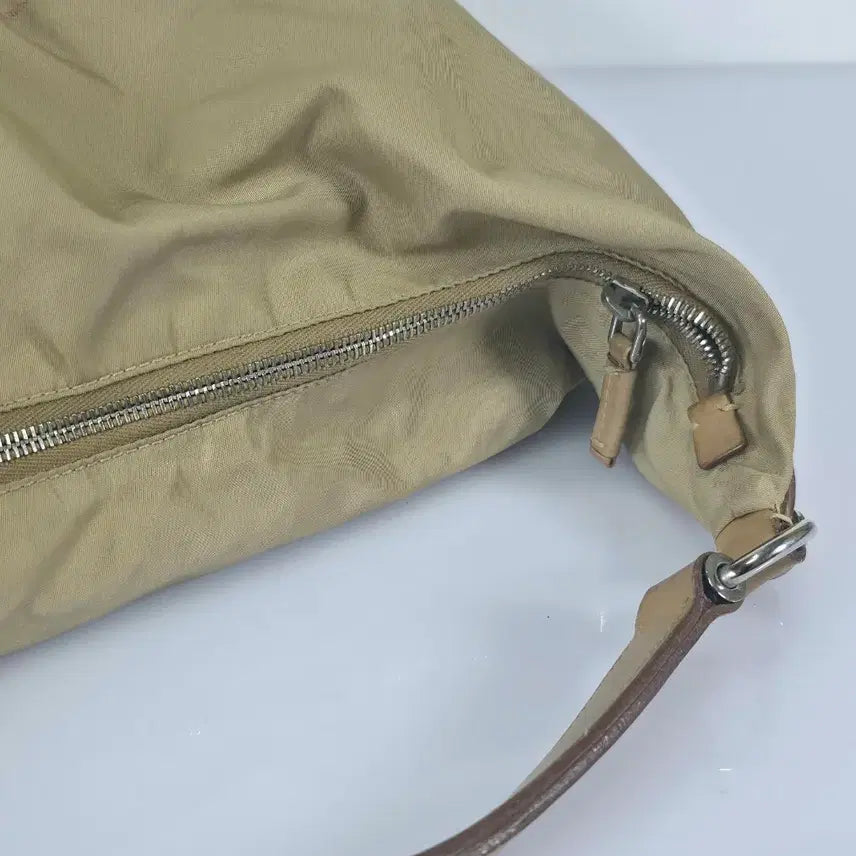 [BUNJANG] Prada Tessuto Nylon Stencil Hobo Bag / 프라다 테수토 나일론 스탠실 호보백