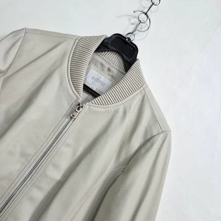 [BUNJANG] Hassitde Lambskin Bomber Jacket (Size 55) / Hassitde 양가죽 봄버 자켓 55