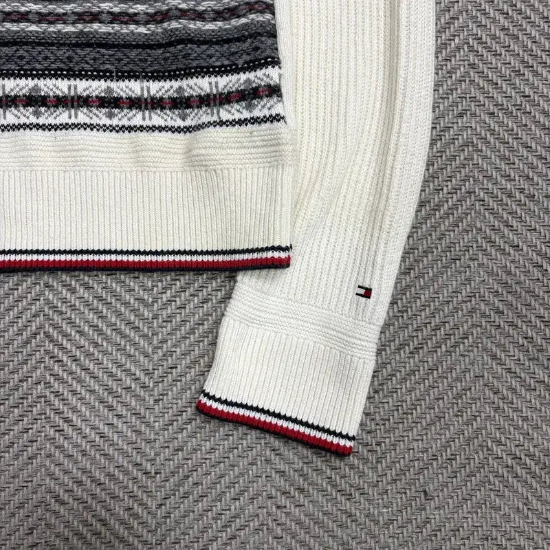 [BUNJANG] Tommy Hilfiger Ethnic Pattern Knit Sweater / 타미힐피거 에스닉패턴 니트 v1659