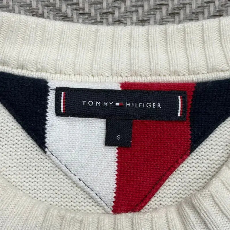 [BUNJANG] Tommy Hilfiger Ethnic Pattern Knit Sweater / 타미힐피거 에스닉패턴 니트 v1659
