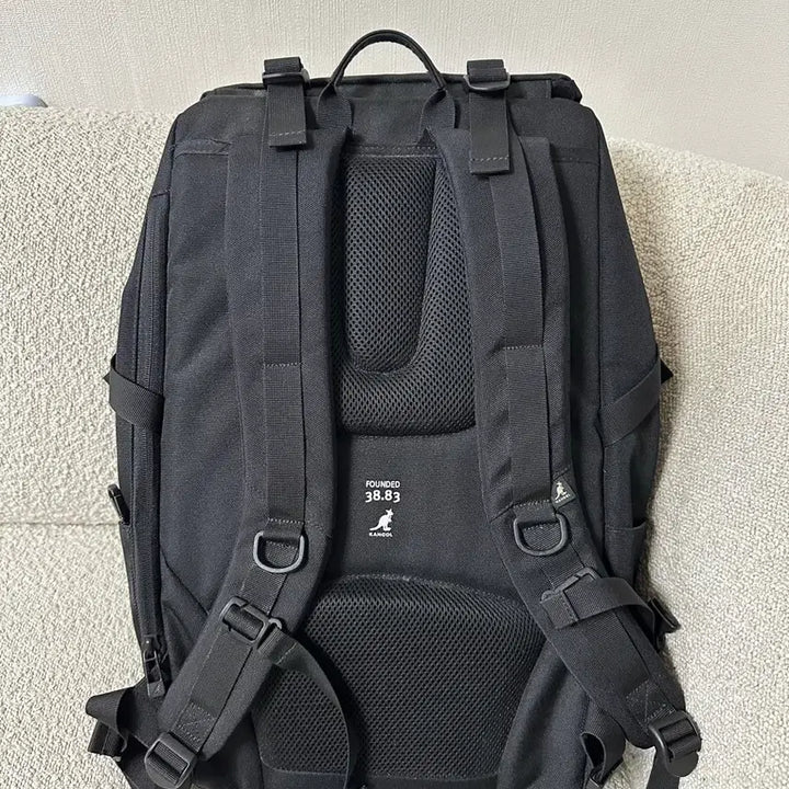 [BUNJANG] Kangol Black Backpack / 캉골 블랙 백팩 가방 팝니다