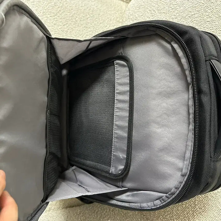 [BUNJANG] Samsonite Black Backpack / 샘소나이트 블랙 백팩 가방 팝니다