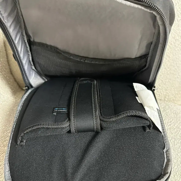 [BUNJANG] Samsonite Black Backpack / 샘소나이트 블랙 백팩 가방 팝니다