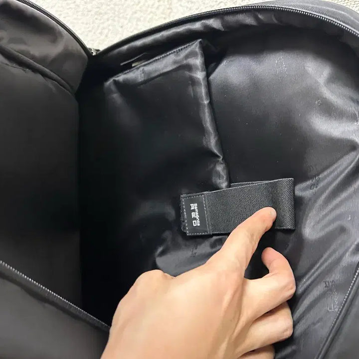 [BUNJANG] Samsonite Red Black Backpack / 쌤소나이트 레드 블랙 백팩 팝니다