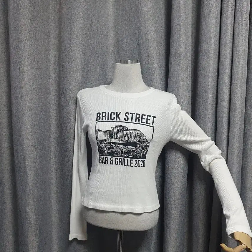 [BUNJANG] White Long Sleeve Tee / 화이트 롱슬리브티