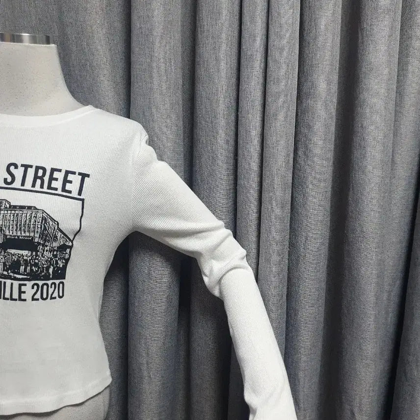 [BUNJANG] White Long Sleeve Tee / 화이트 롱슬리브티