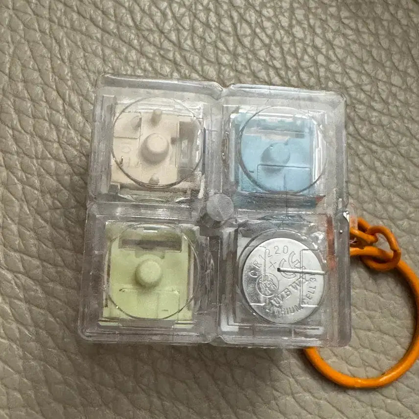 [BUNJANG] 4-Key Keycap Clicker Keychain / 4구 키캡키링 클릭커 새상품