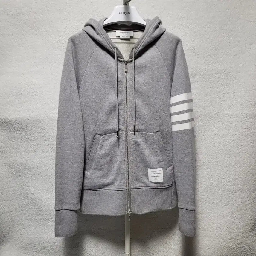 [BUNJANG] Thom Browne Diagonal Stripe Hooded Zip-Up / [새상품급] 3 / 톰브라운 사선완장 후드집업